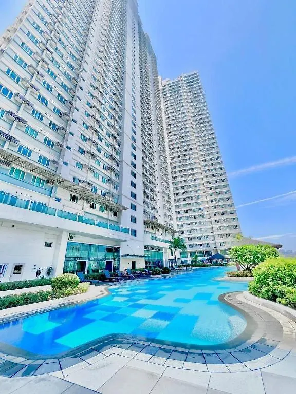 Apartment Huge 1Br Spacious Balcony Manila