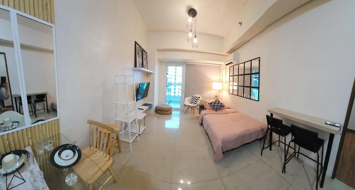Huge 1Br Spacious Balcony Manila 0*,  Philippines